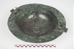 Foto von Bronzebreitrandschale (NHMW-PRAE-025600)